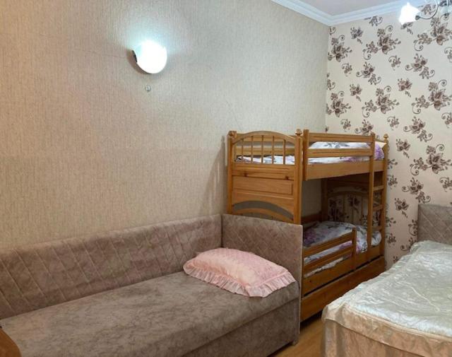 Natali'S House Apartment Borjomi ภายนอก รูปภาพ
